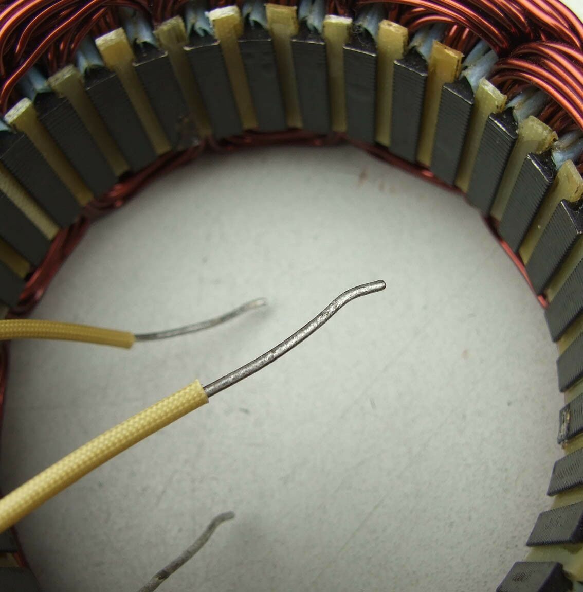 Stator alternatora bosch 24v 45a mercedes
