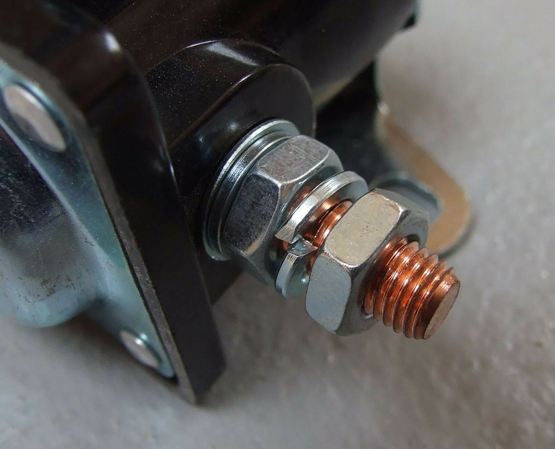 Automat 12v univerzal fiat