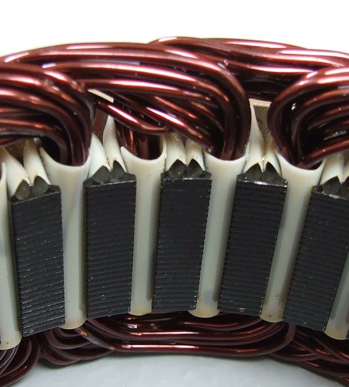 Stator alternatora bosch 24v 55a mercedes