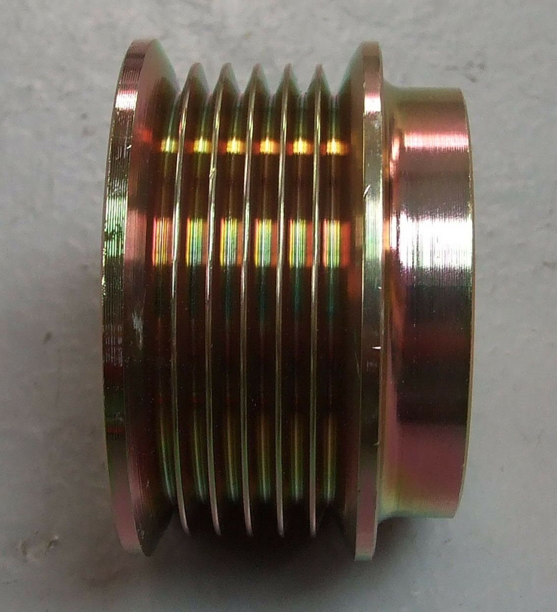 Remenica alternatora bosch 6pk mercedes 124 dizel