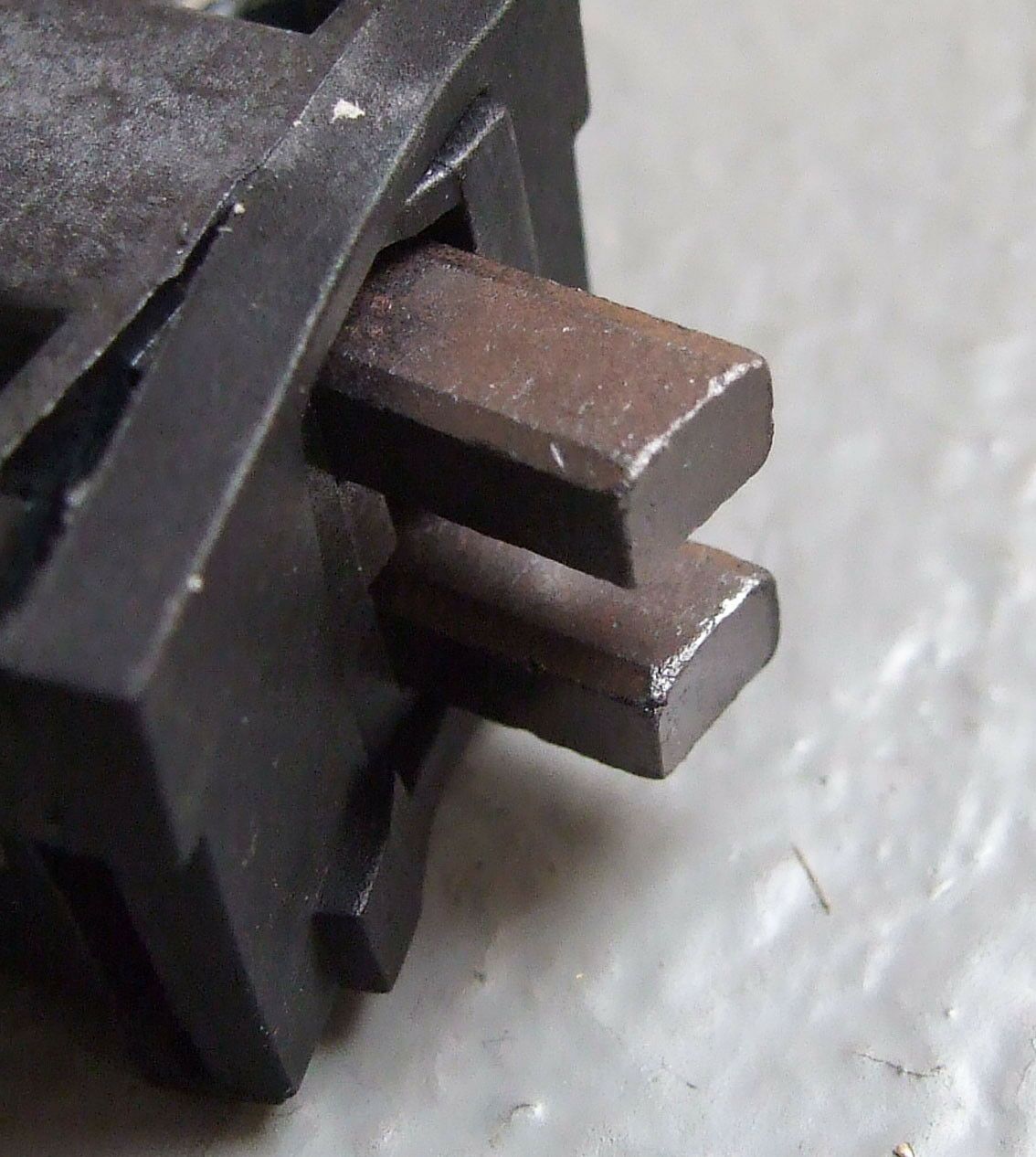 Nosac cetkica alternatora hitachi