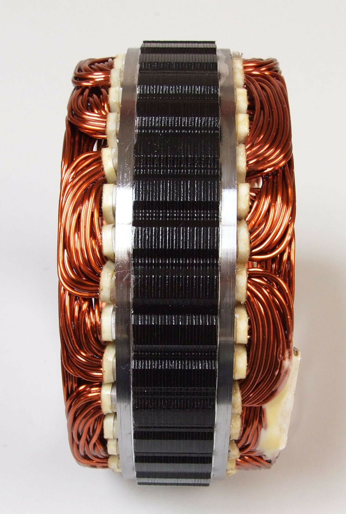 Stator alternatora mitsubishi 12v 55/70a 3izlaza