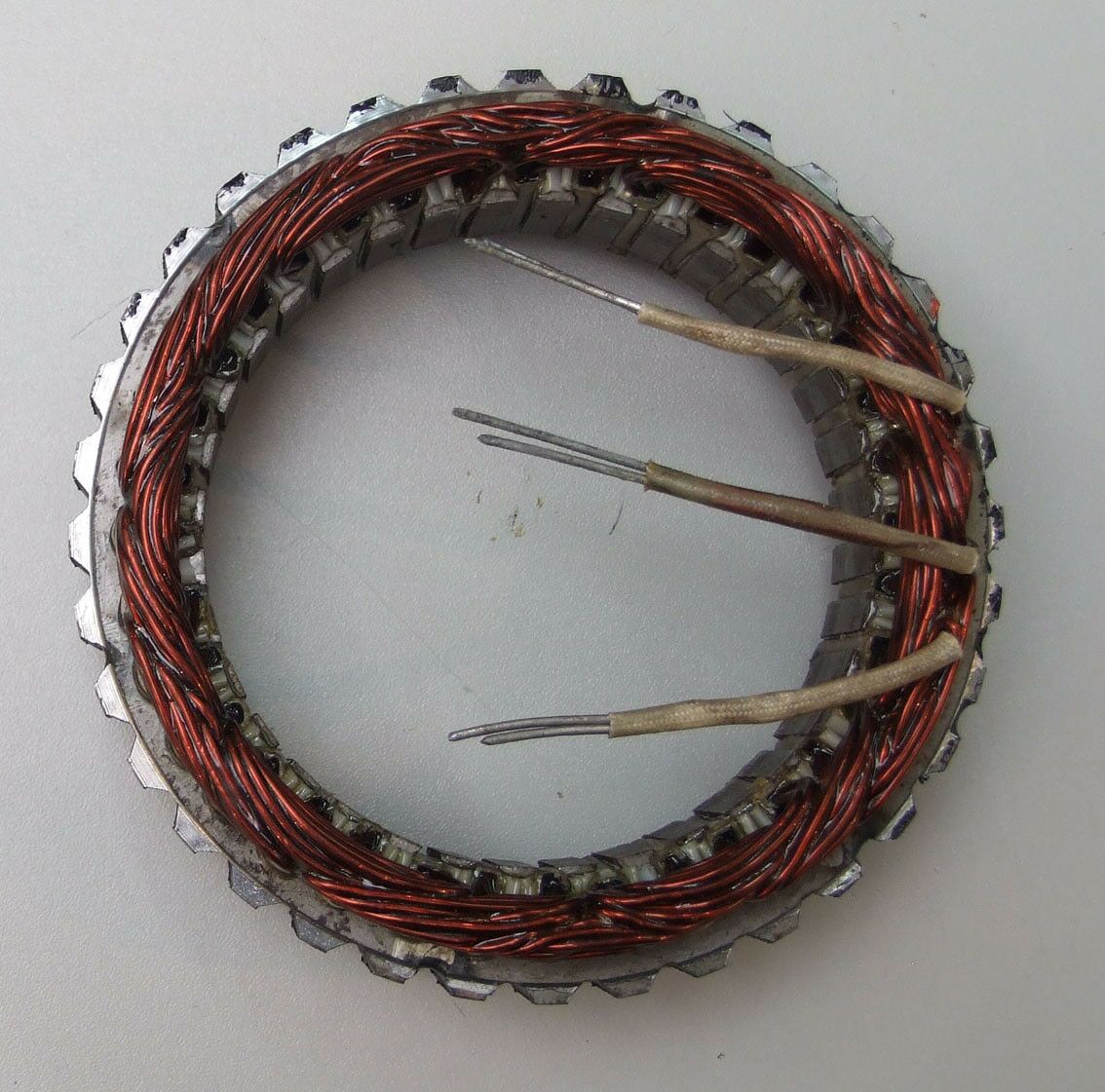 Stator alternatora lucas 12v 70a