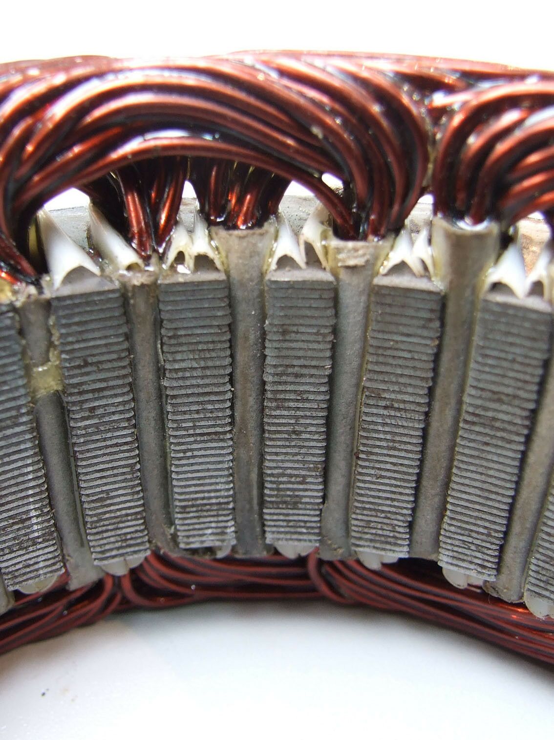 Stator alternatora lucas 12v 70a