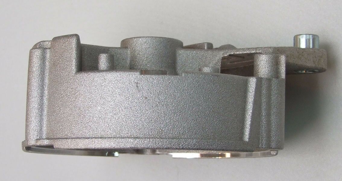 Kuciste alternatora zadnje lucas ford, land rover