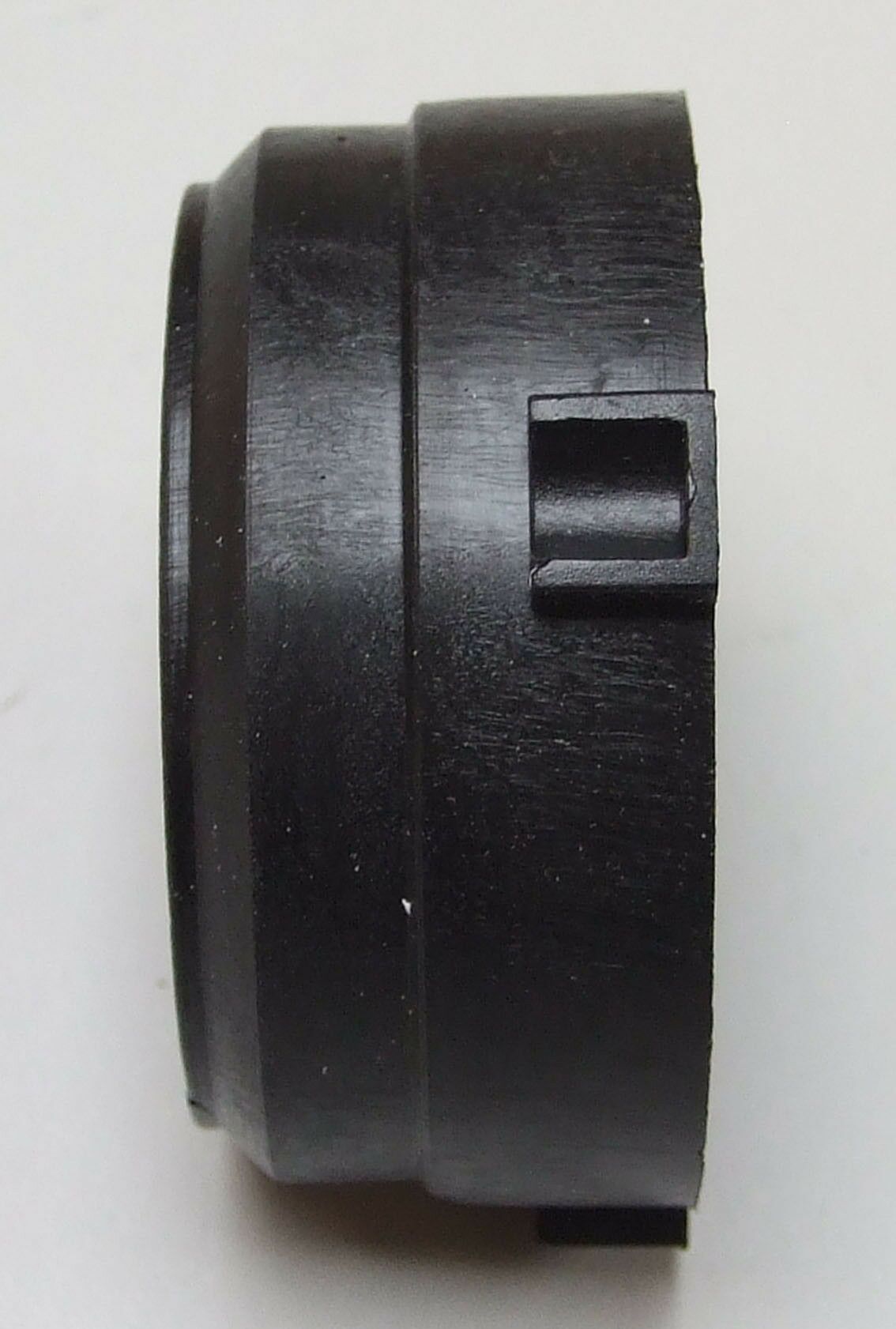 Plastika reduktora lucas lada