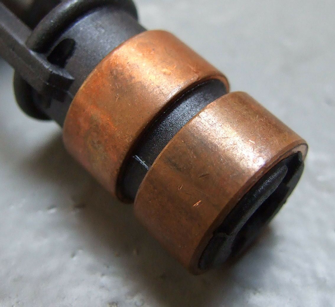 Kolektor alternatora bosch 16x7x52.1