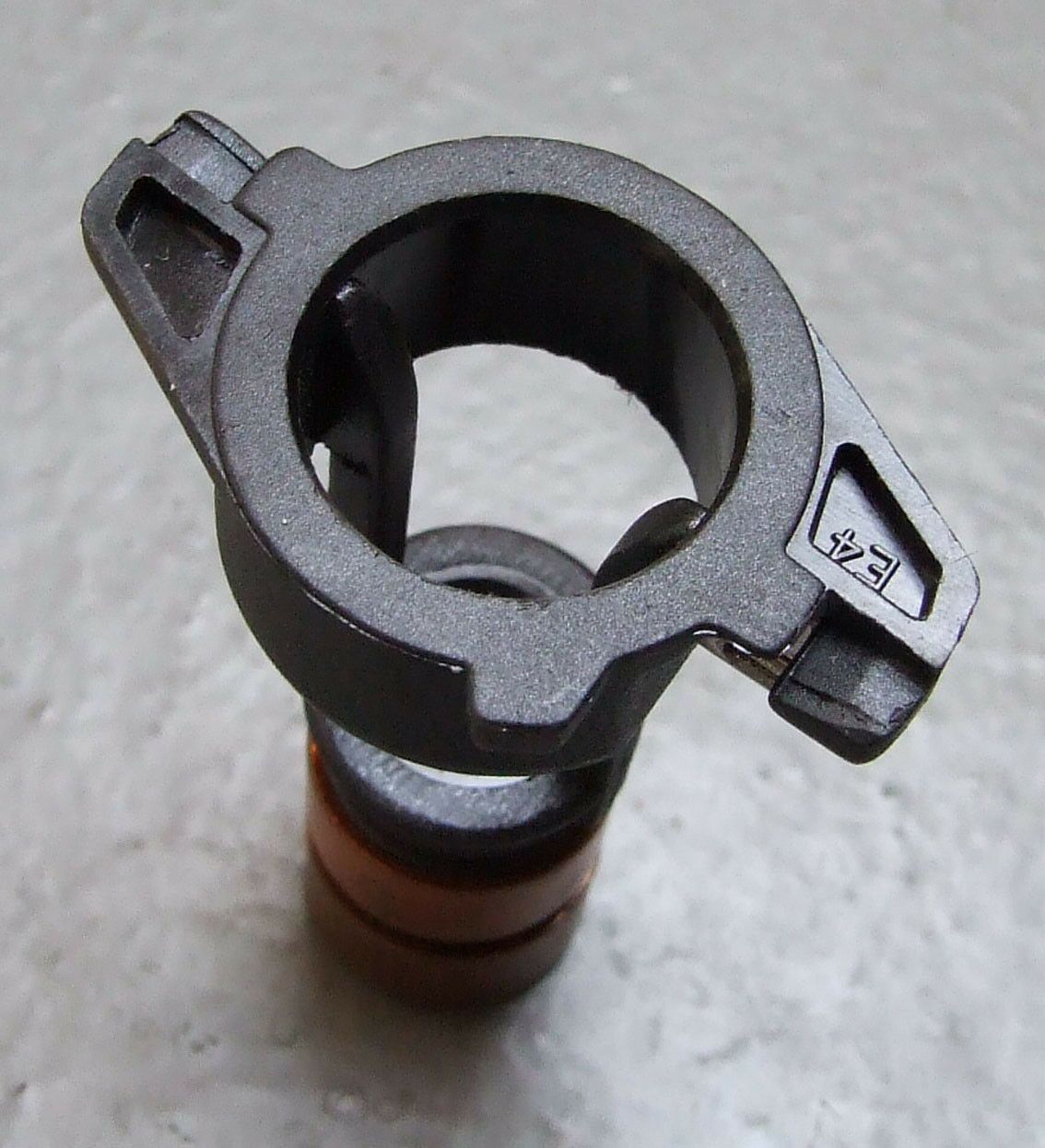 Kolektor alternatora bosch 16x7x52.1