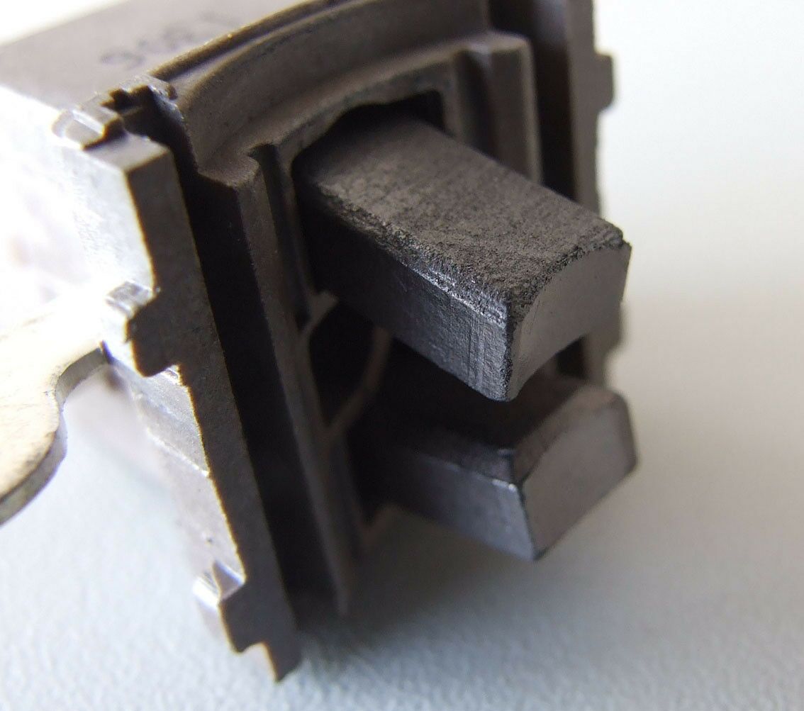 Nosac cetkica alternatora denso chrysler