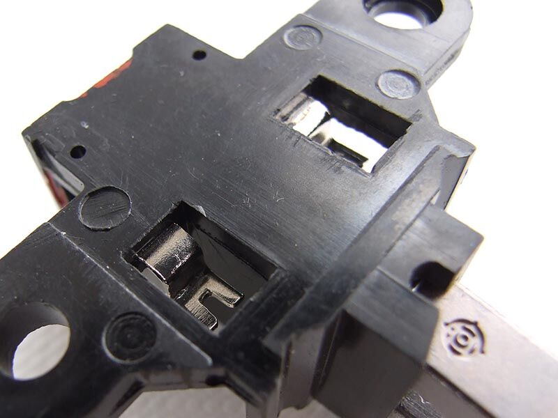Nosac cetkica alternatora hitachi 12v