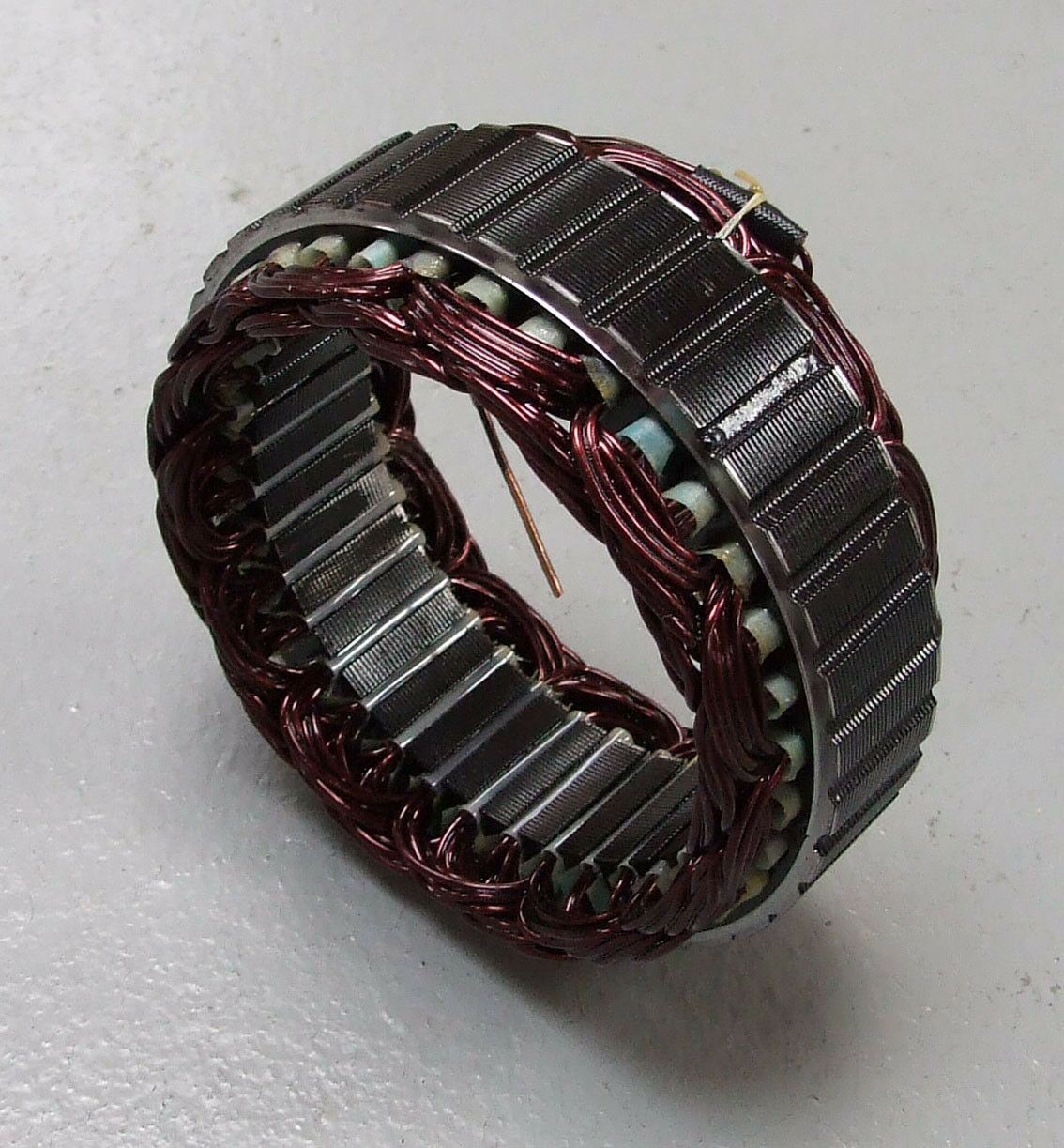 Stator aternatora bosch 24v 80a mercedes actros stari tip