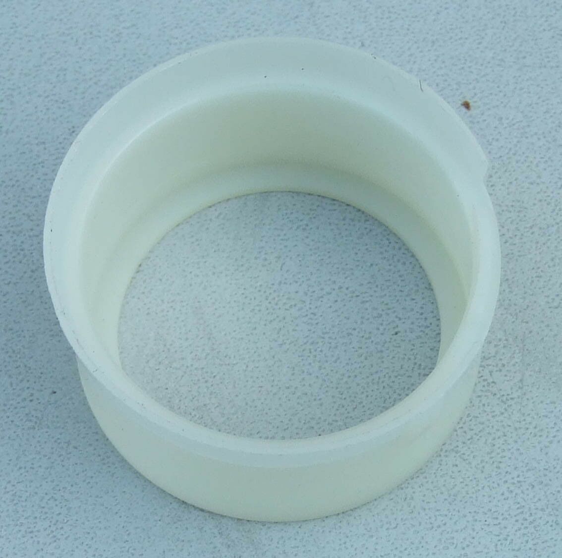 Plastika lezaja 6201 bosch ( za 140081 )