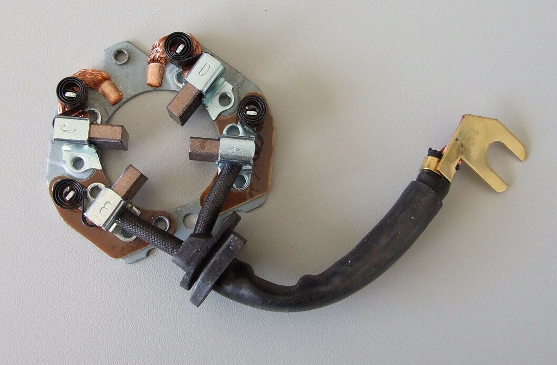 Nosac cetkica hitachi opel astra g s114-829