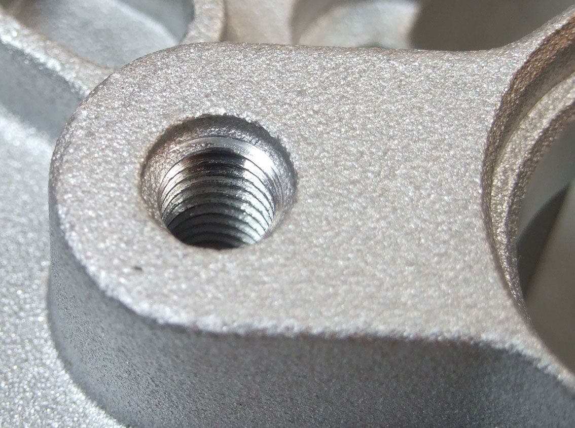 Kuciste alternatora motorcraft ford zadnje