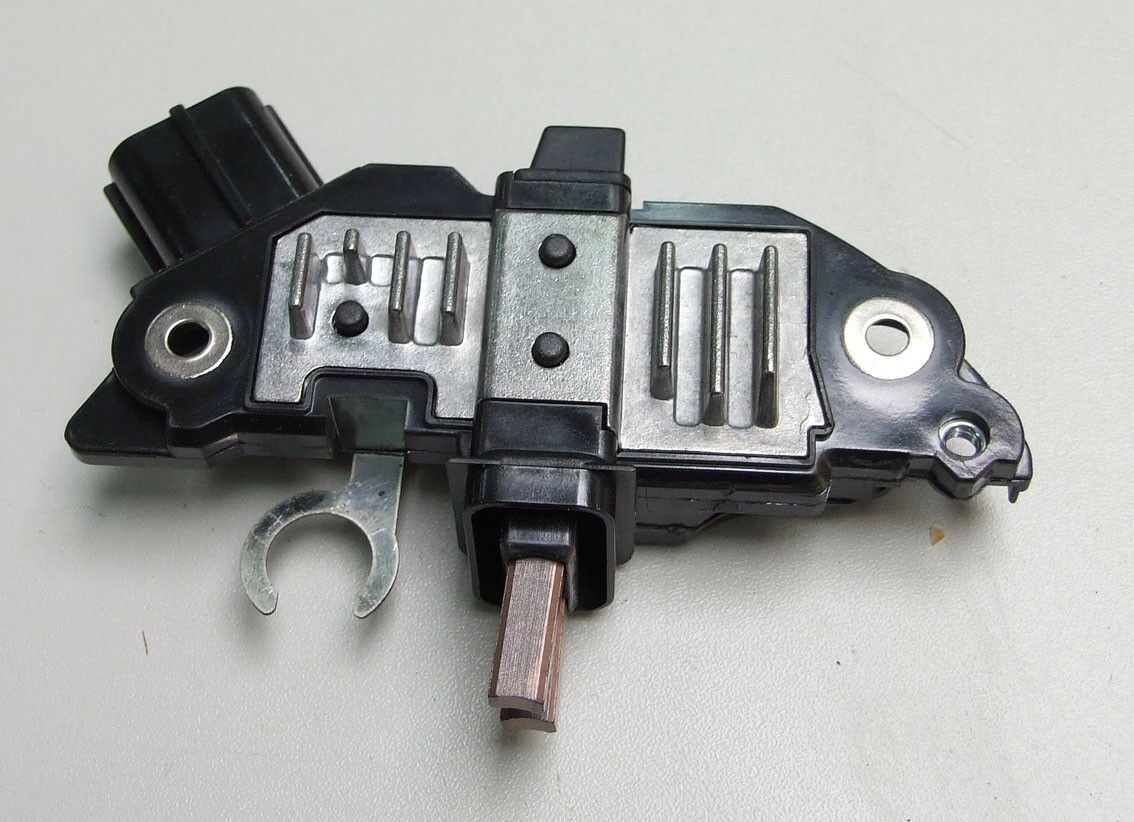 Regler bosch 12v ford mondeo ii 98- transit