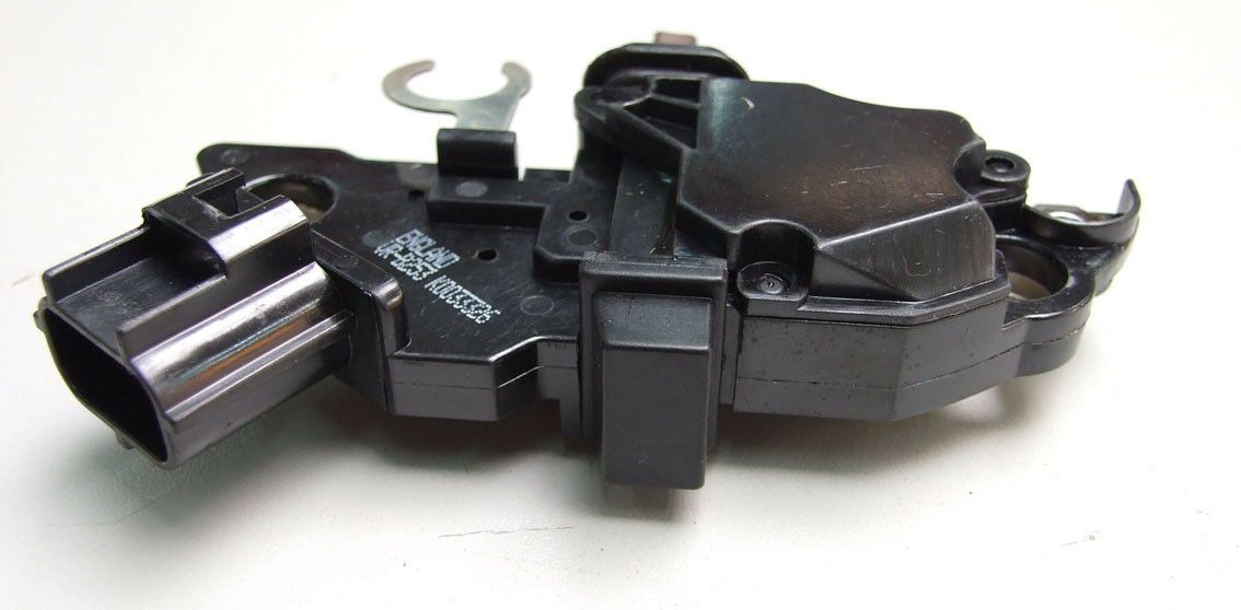 Regler bosch 12v ford mondeo ii 98- transit