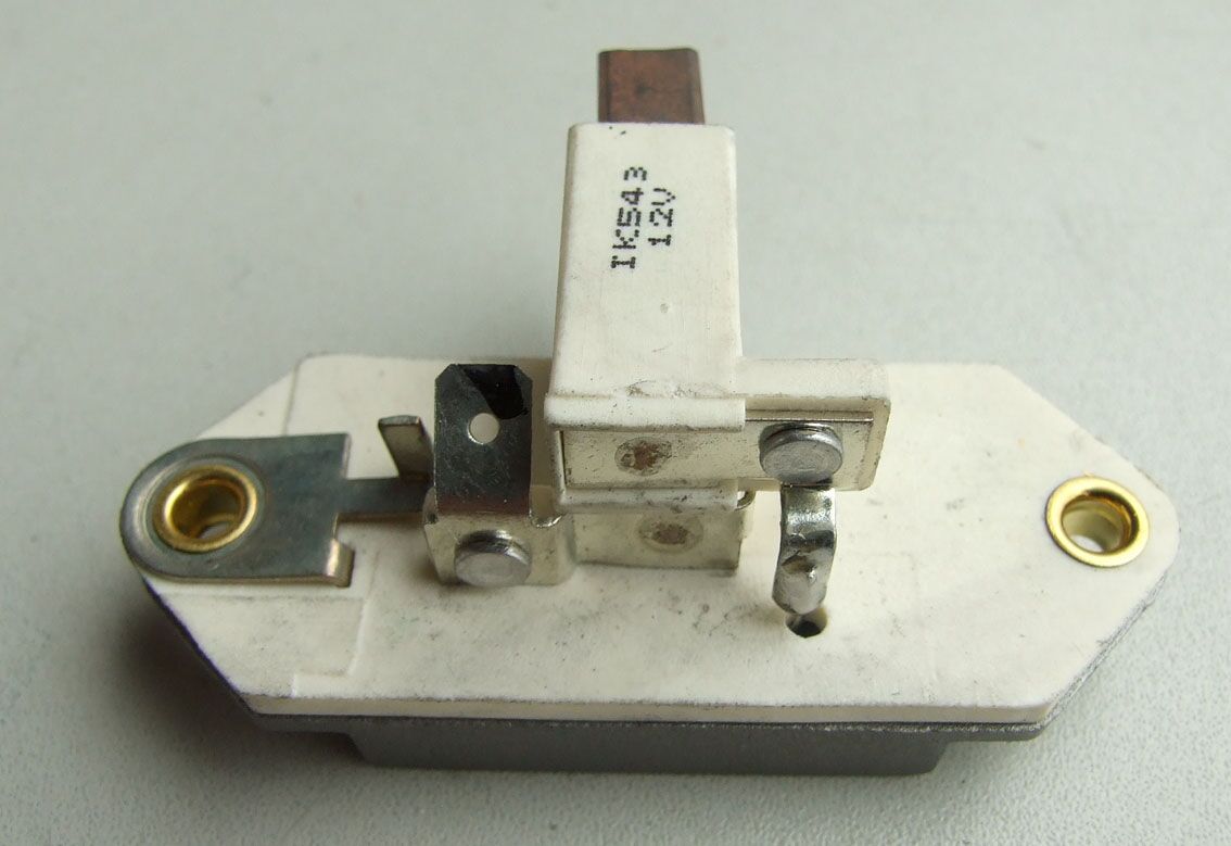 Regler iskra 12v plitki