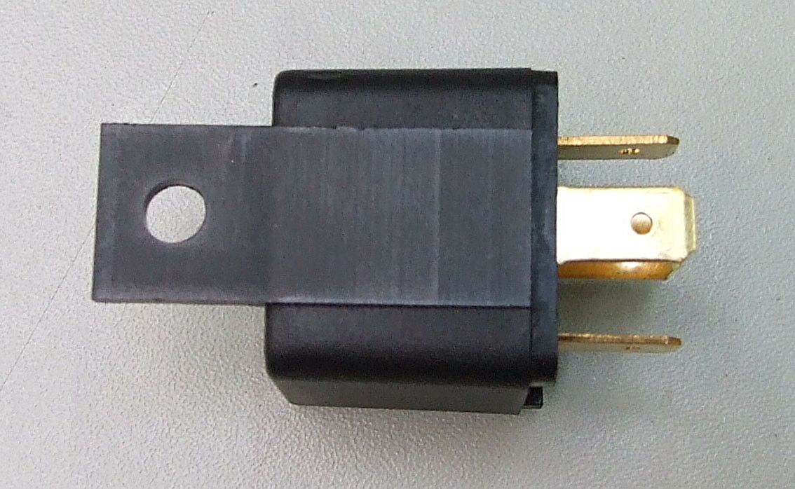 Mini relej 12v 5 pin