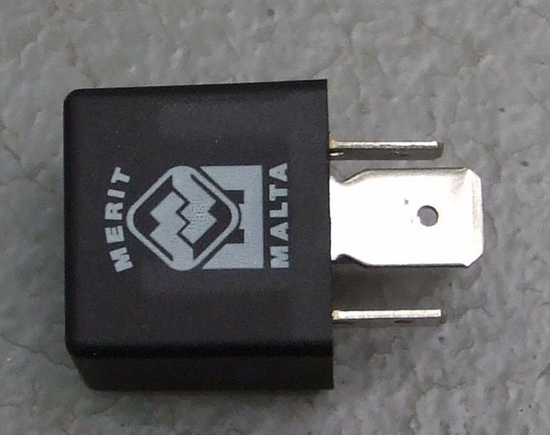 Mini relej 24v 40a 4 pin
