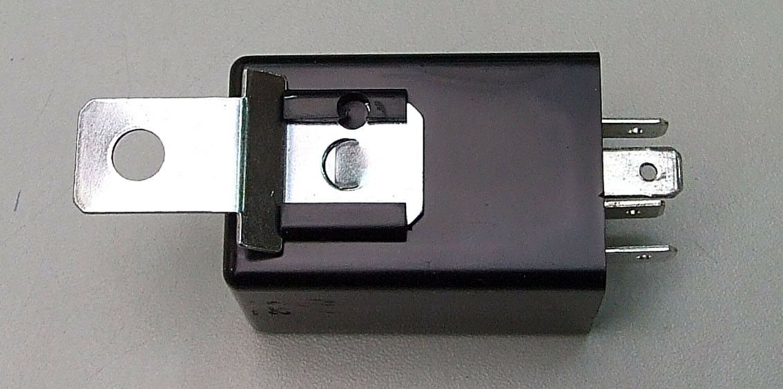 Relej zmigavaca 4 pin audi, bmw