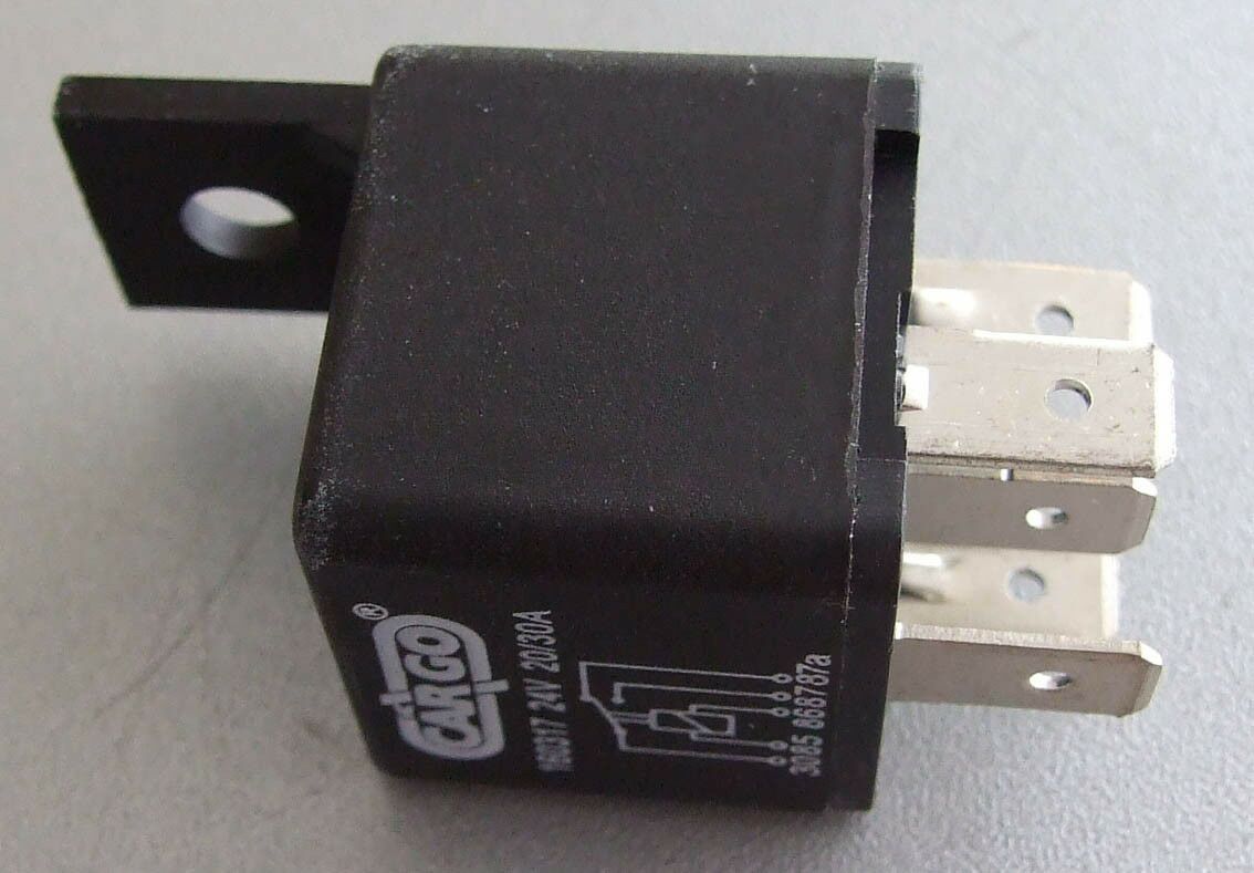 Relej 24v 10/22a 5pin