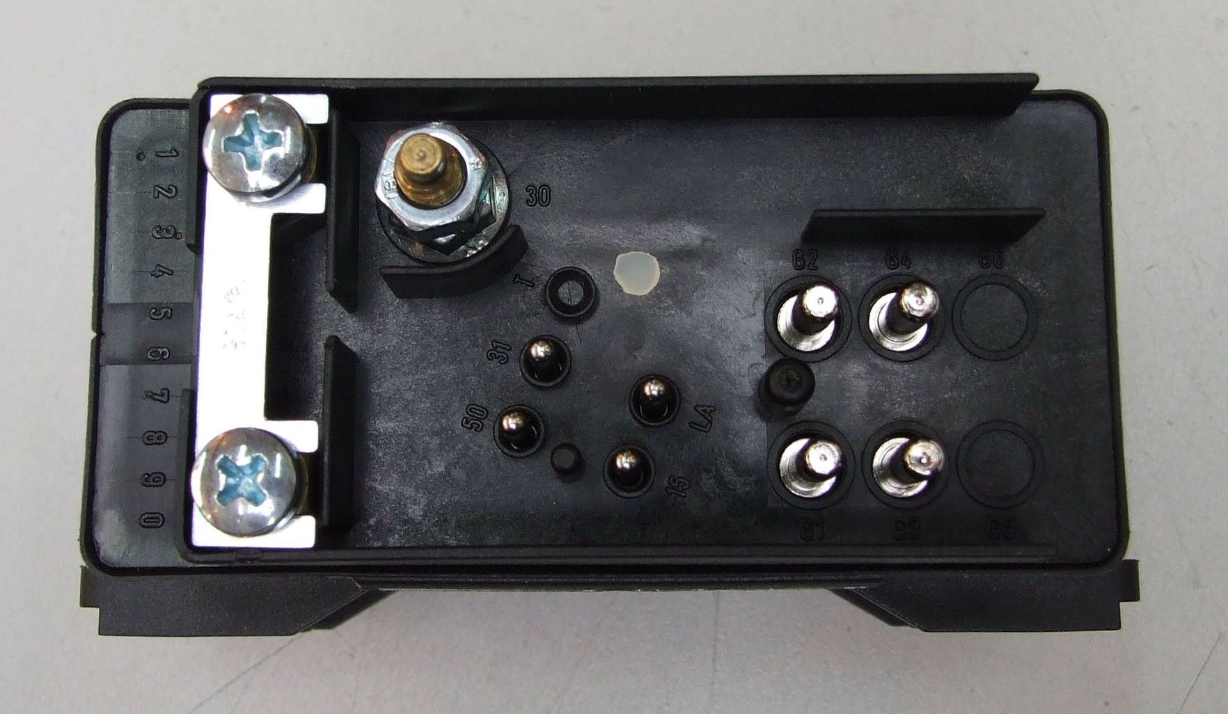 Rele grijaca mercedes 124