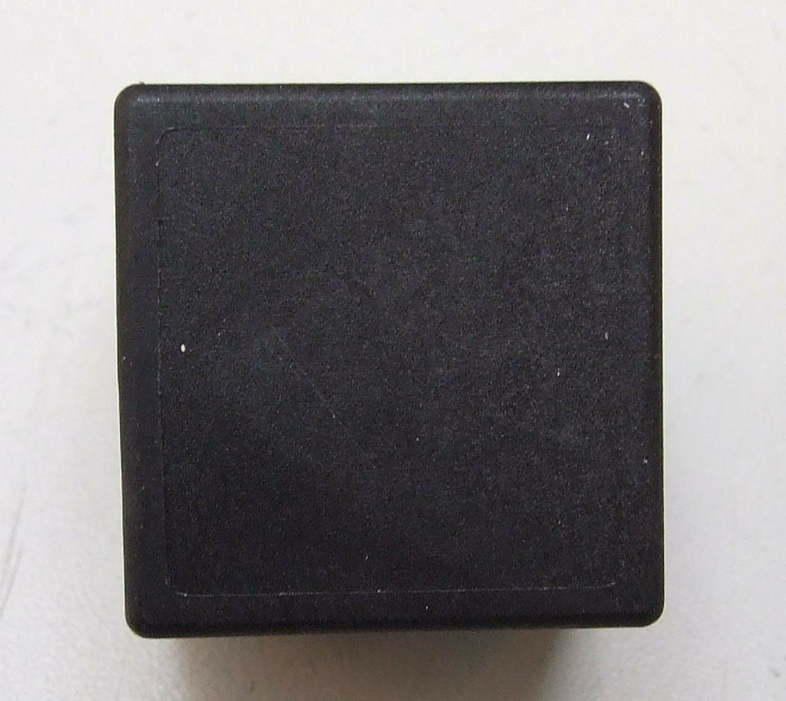 Relej zmigavaca 12v 3 pin