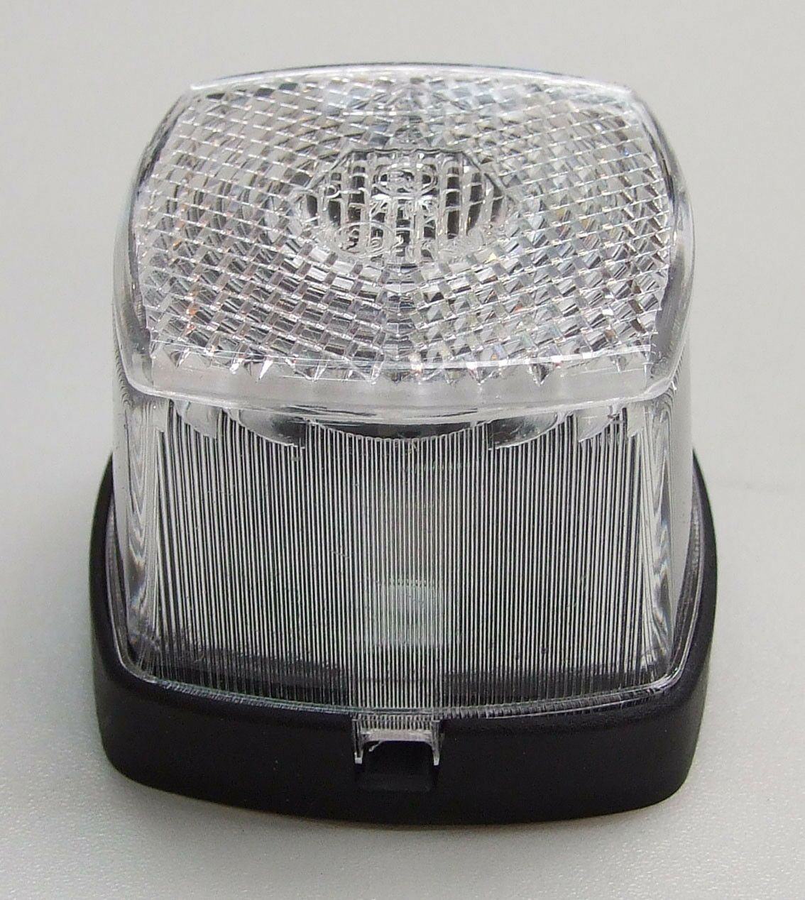 Lampa bijela 62x62