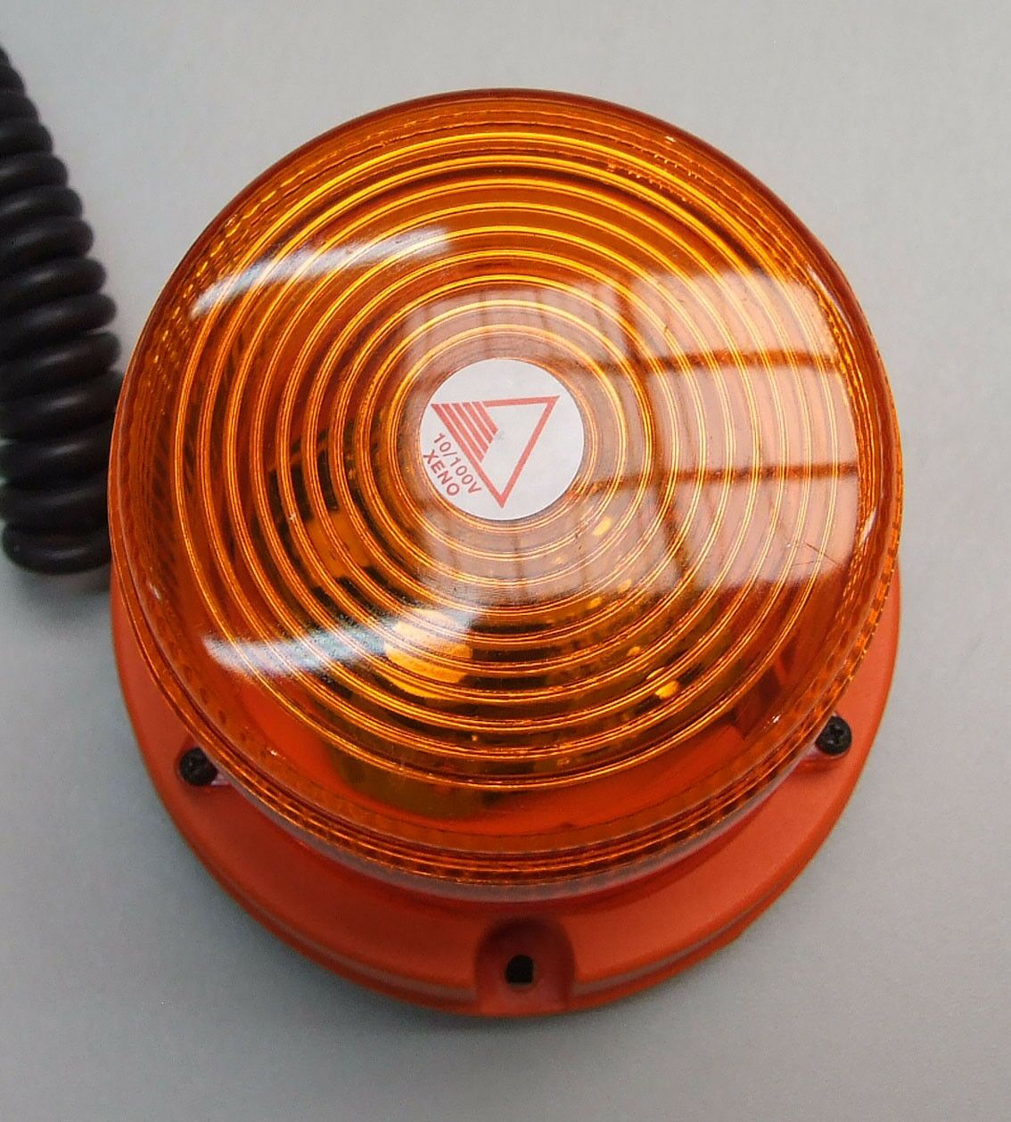 Rotaciona lampa 10-100v xenon