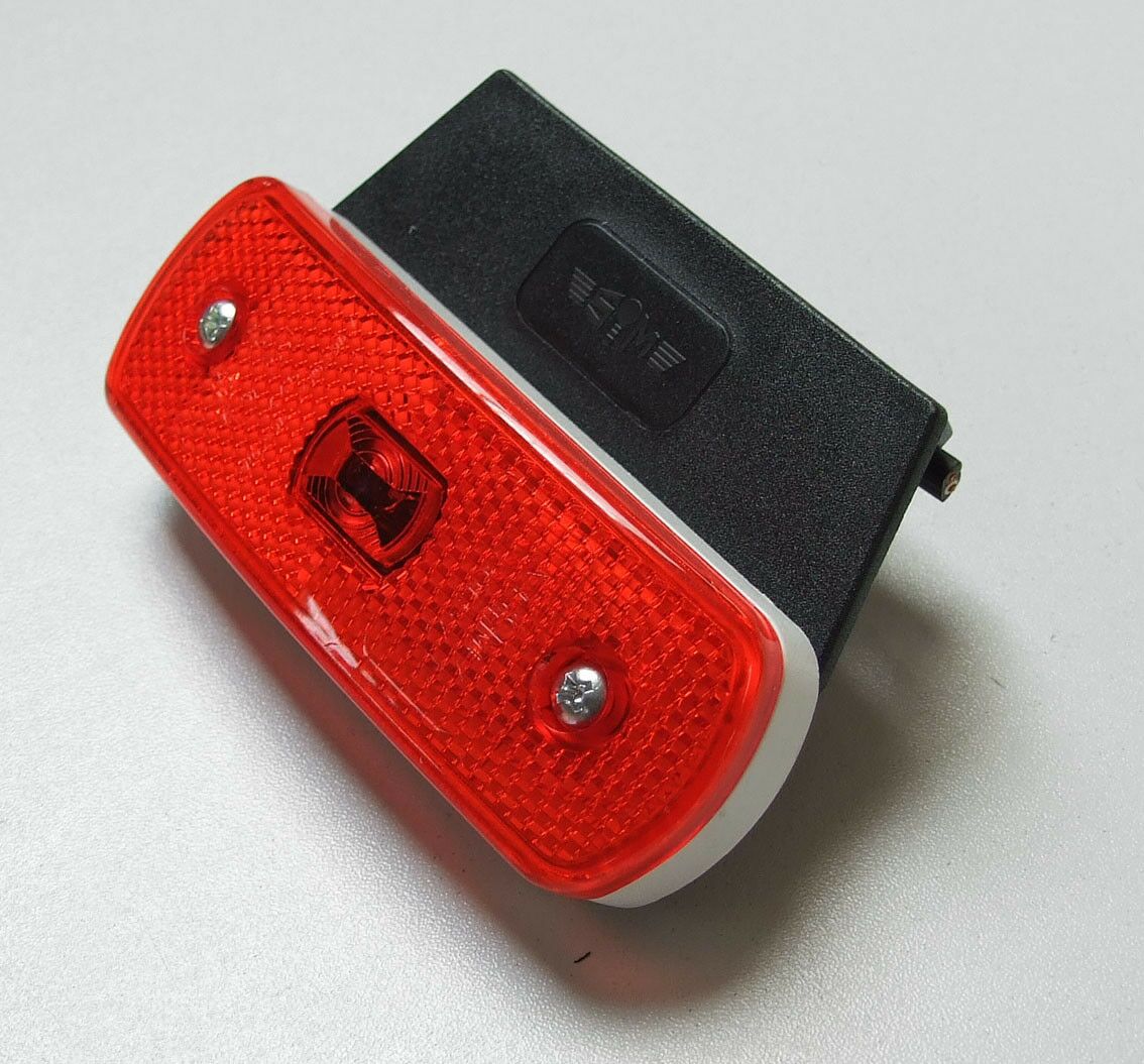 Svjetlo bocno crveno led 12v s nosacem