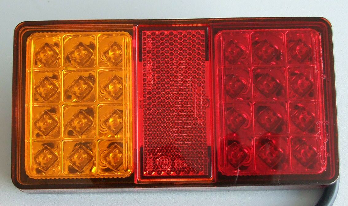 Led multifunk. lampa 24 diode