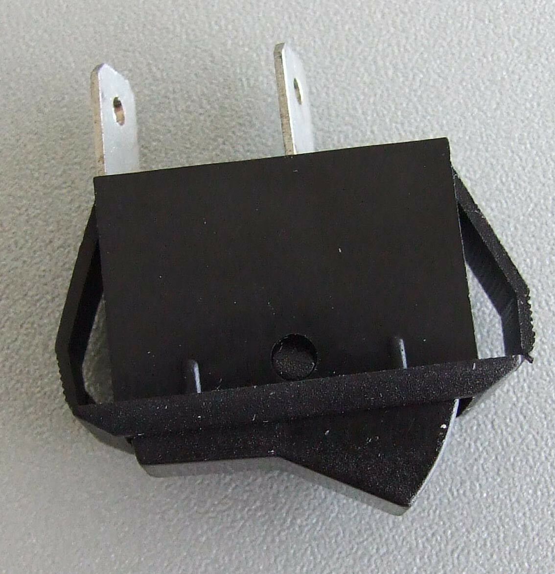 Prekidac 12v 16a 24v 8a on/off 2 izlaza