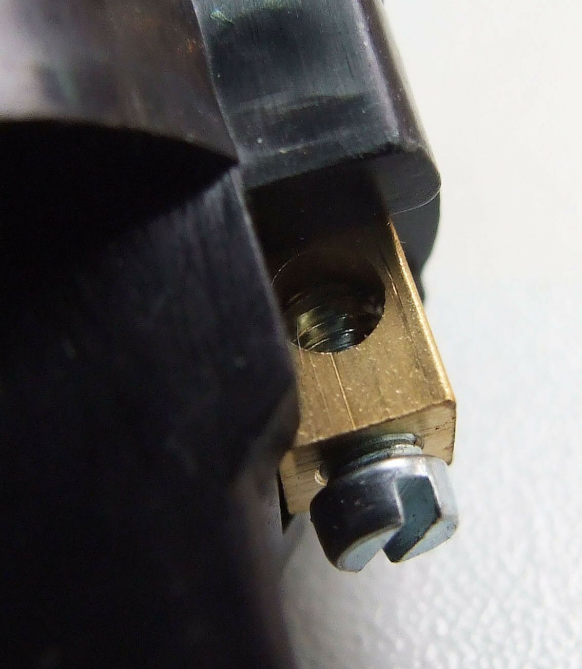 Potezni prekidac 12v 25a, 24v 12.5a