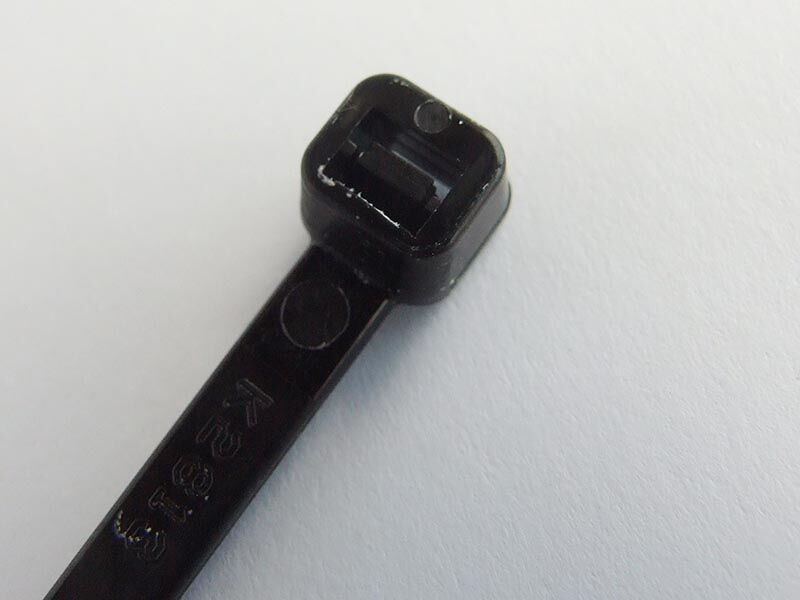 Plasticna vezica 4,8x368mm crna