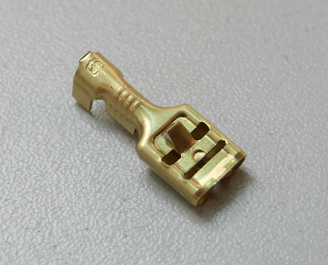 Stopica zenska 6.3x2.5mm2 standardna sa jezickom