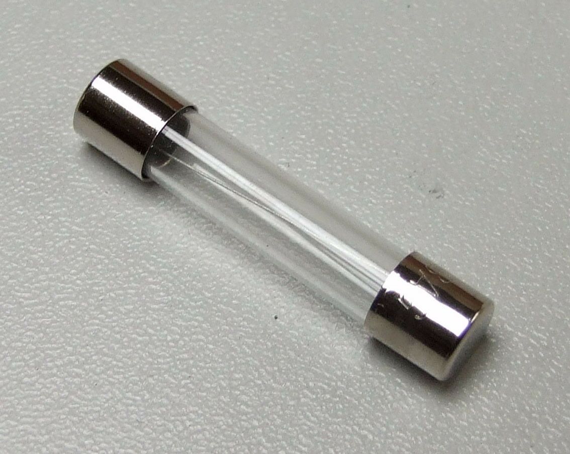 Osigurac stakleni 5a 32x6.3