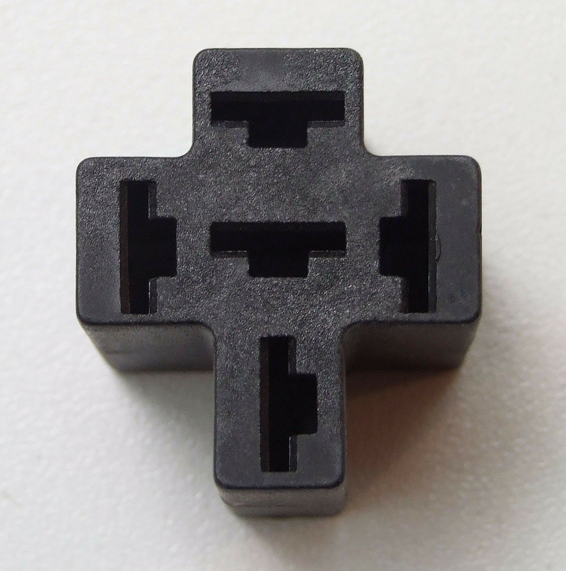 Nosac releja 5 pin