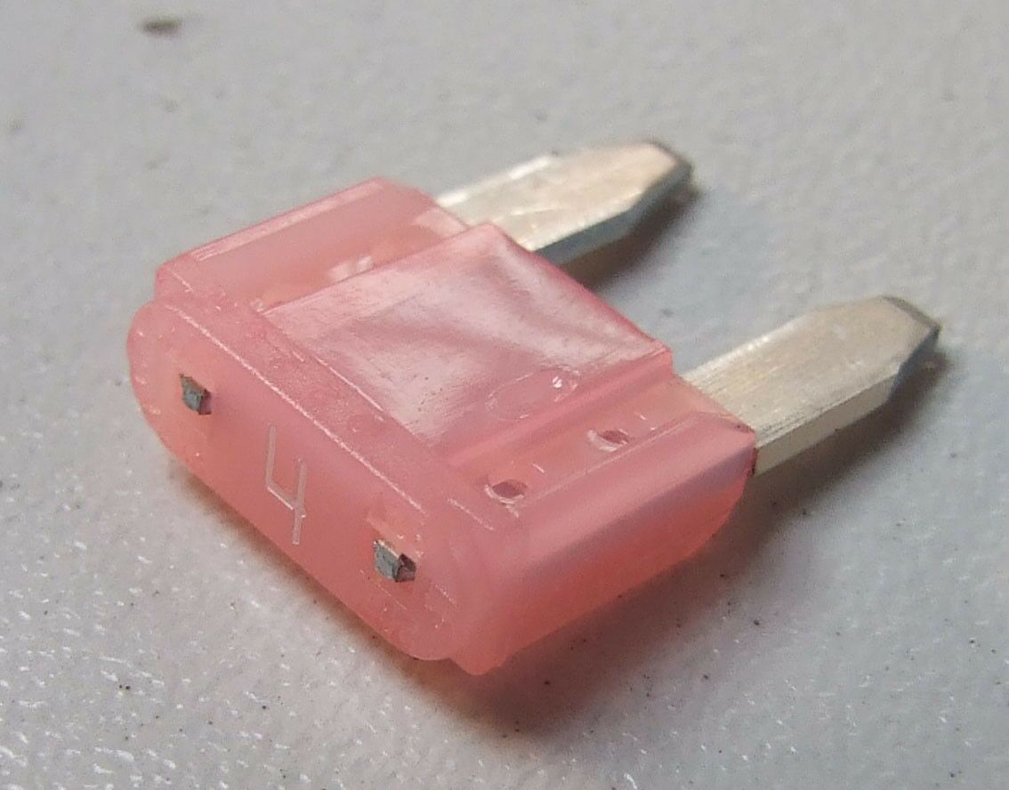 Osigurac mini 4a roza