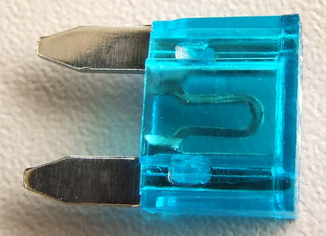 Osigurac mini 15a plavi
