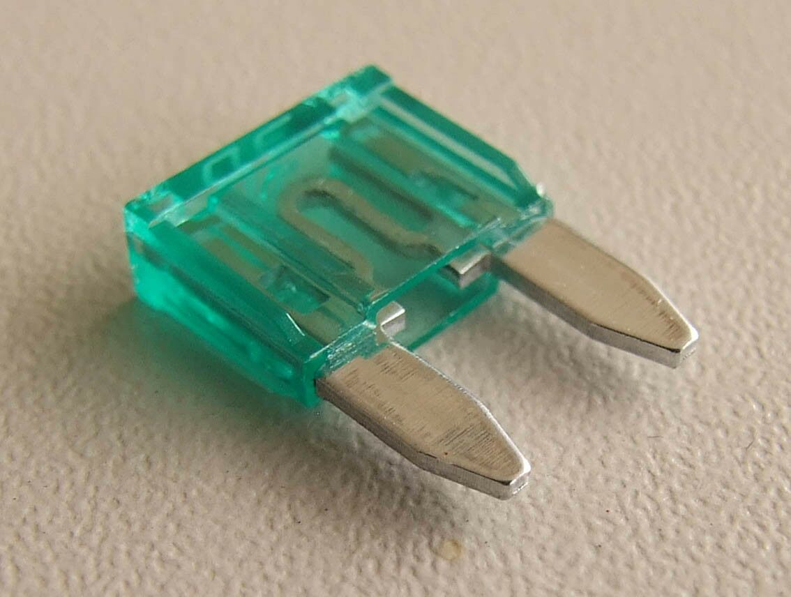Osigurac mini 30a zeleni