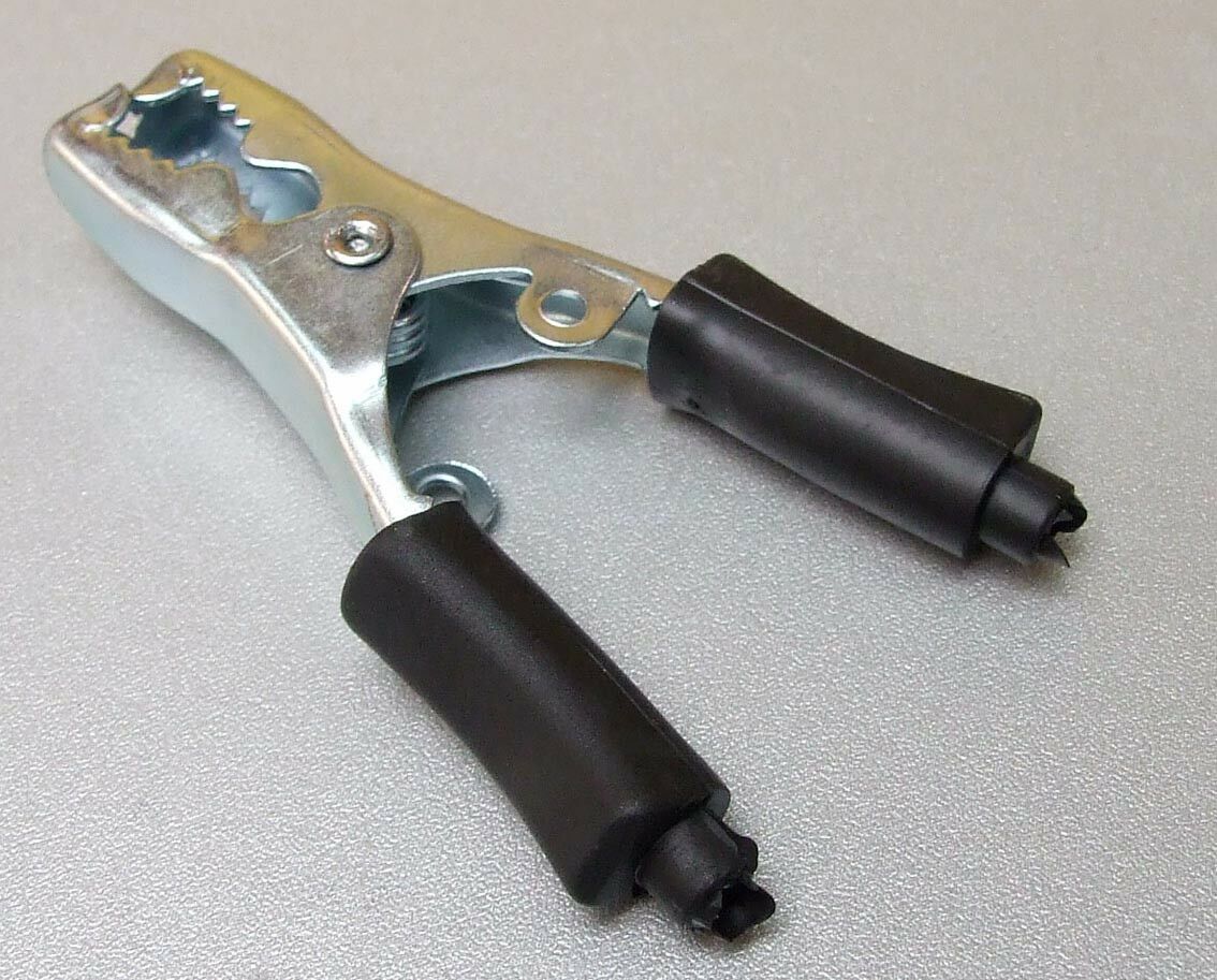 Klijesta crna 40a