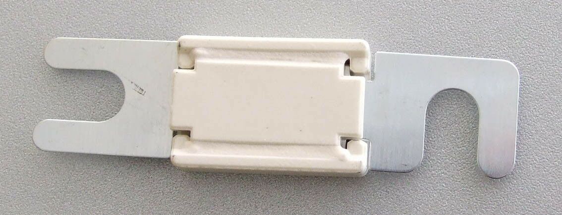 Osigurac strip 80a 48v 60/9mm zatvoren