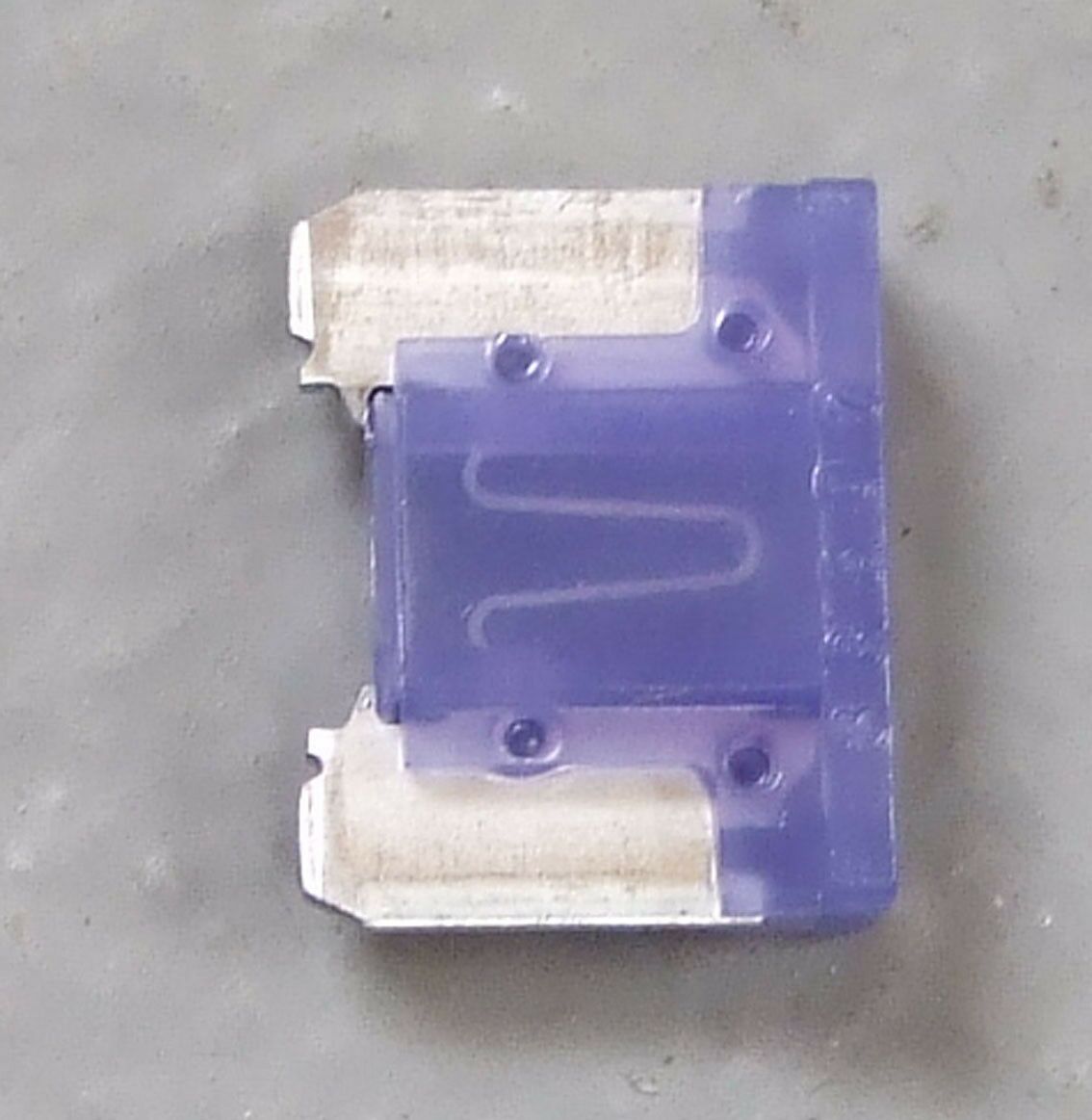 Osigurac mini 3a kratki