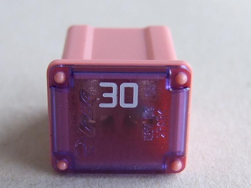Osigurac j profil 30a 16mm