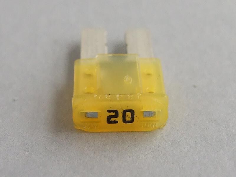 Osigurac micro2 32v - 20a zuti (pak 10 kom)