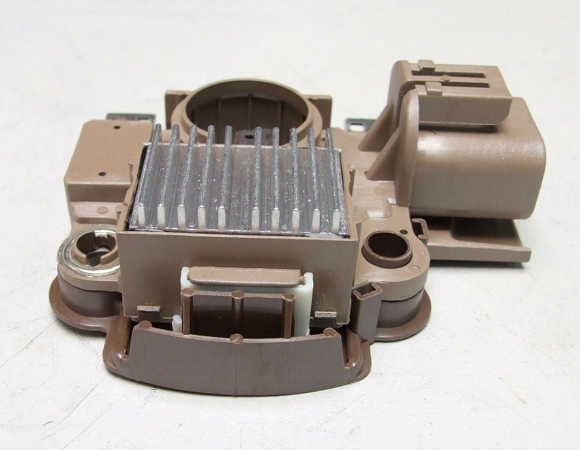 Regler mitsubishi 12v mazda 626