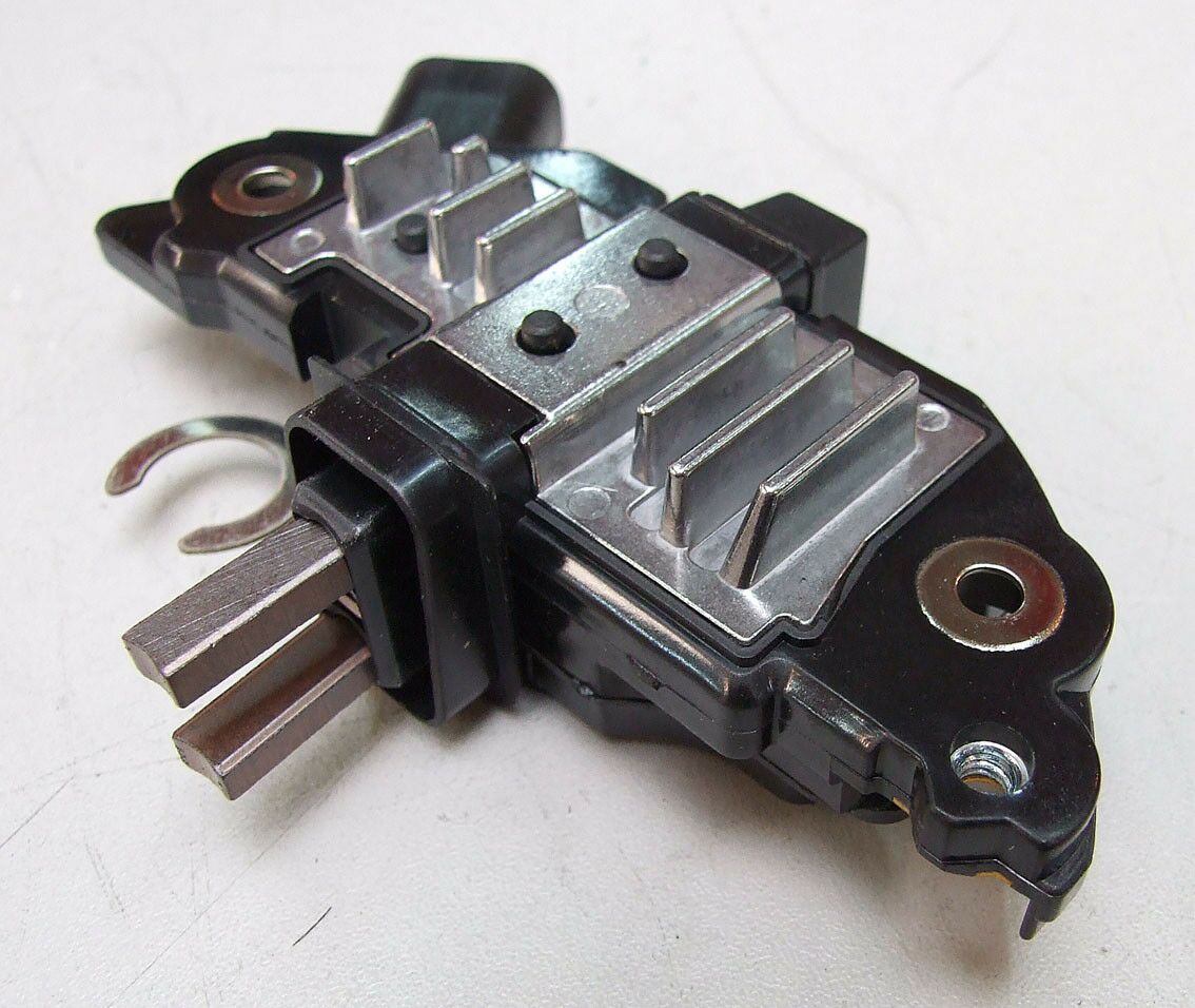 Regler bosch 12v opel astra g 2.0 dti vectra b 16v