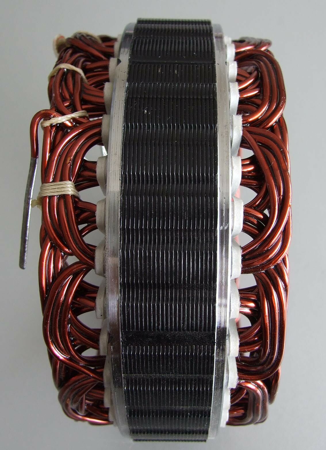 Stator alternatora hitachi 12v 100a opel astra g h 1.7dti