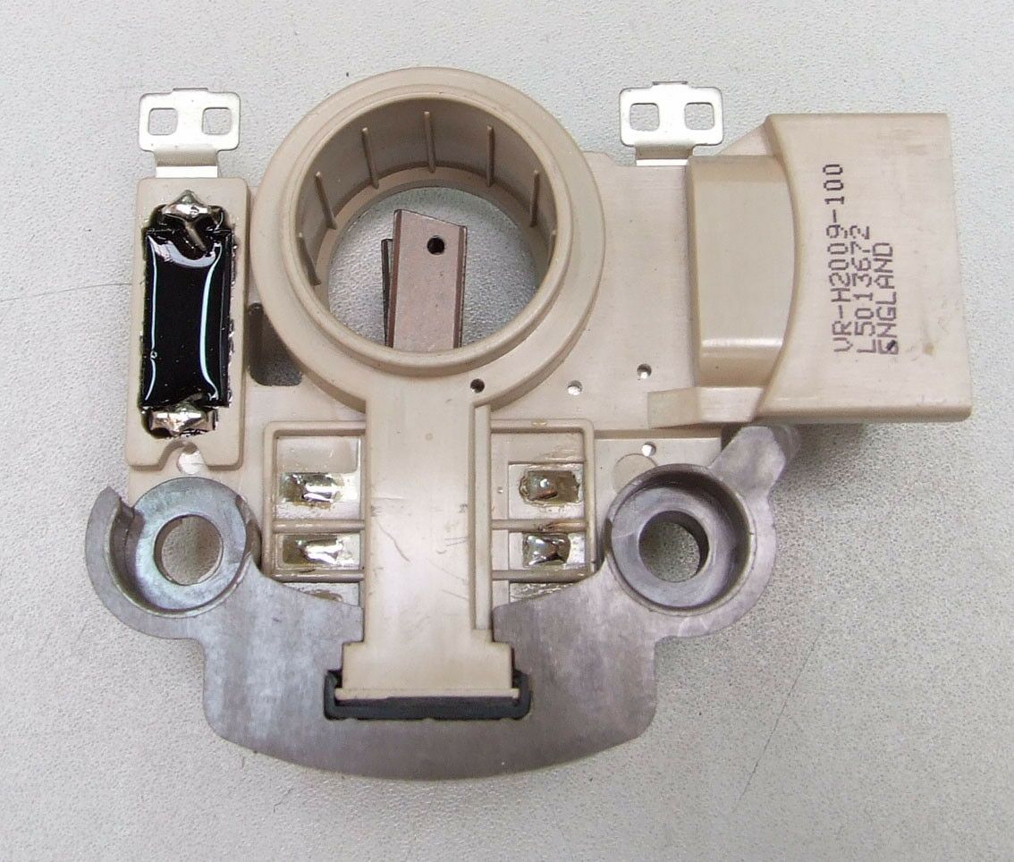 Regler mitsubishi 12v mazda 6 2.0 dizel 00-