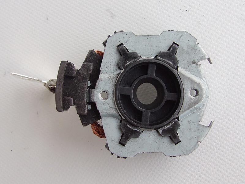 Nosac cetkica elektropokretaca bosch vw golf v